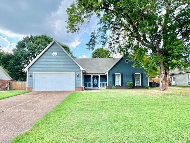 Building Photo - Bartlett Home- Great Schools Availalbe Now
