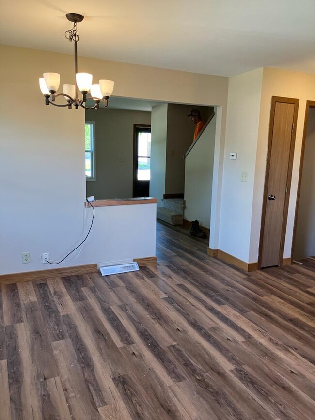 Photo - 138 Marcella St