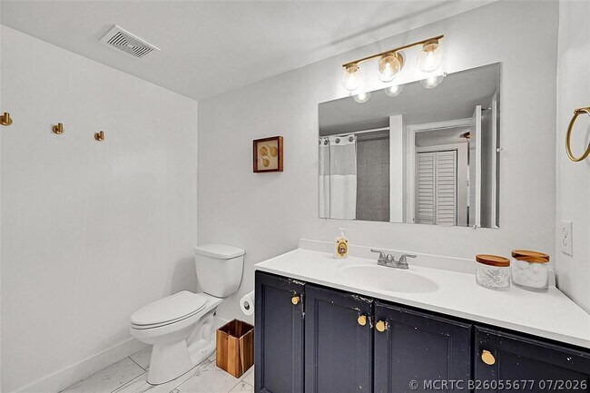 Photo - 117 Gardens Dr Unit 204