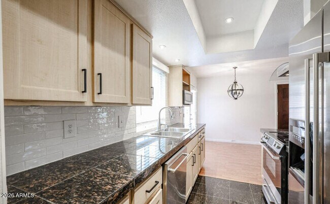 Photo - 10415 North 11th St