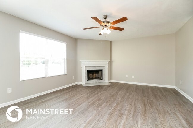 Photo - 3704 Blaze Dr