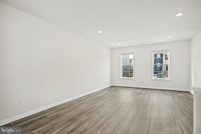 Photo - 1264 Apollo Dr