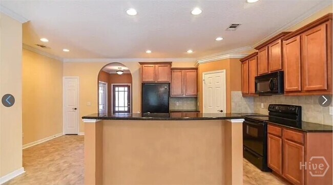 Photo - 43 Weslyn Park Dr