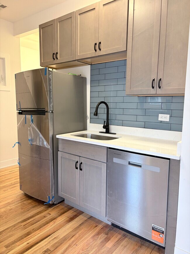 Photo - 1742 N California Ave Unit 1742 N California