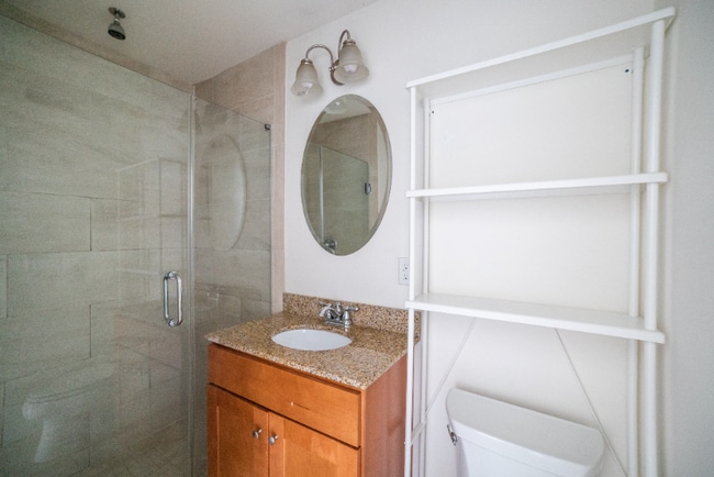Photo - 441 N 32nd St Unit B