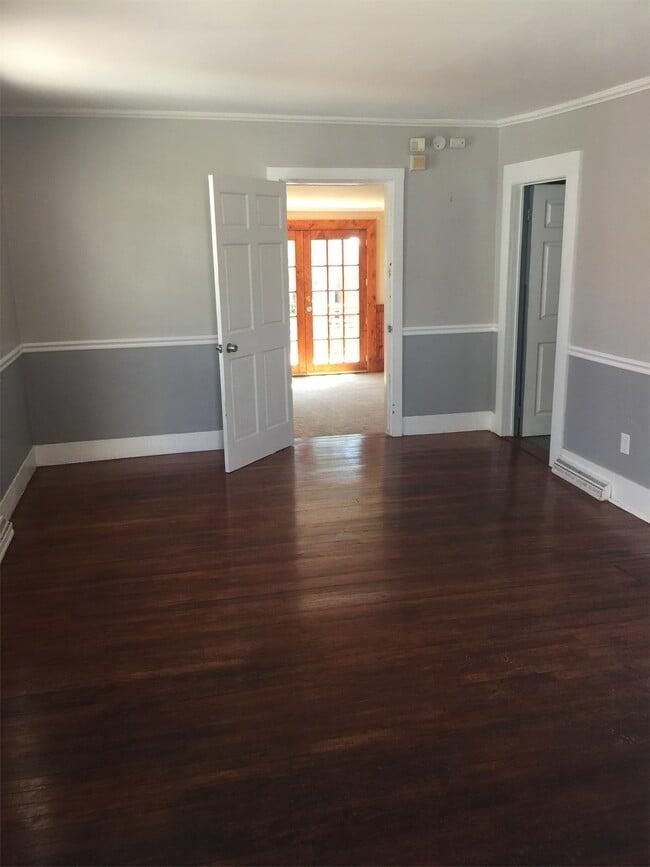 343 Gregory St