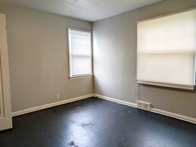 Photo - 7470 Sharon Dr