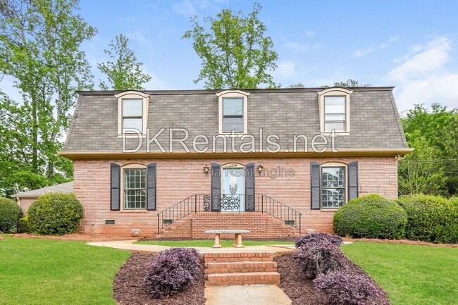 Building Photo - 1176 Hampton Hall Dr NE
