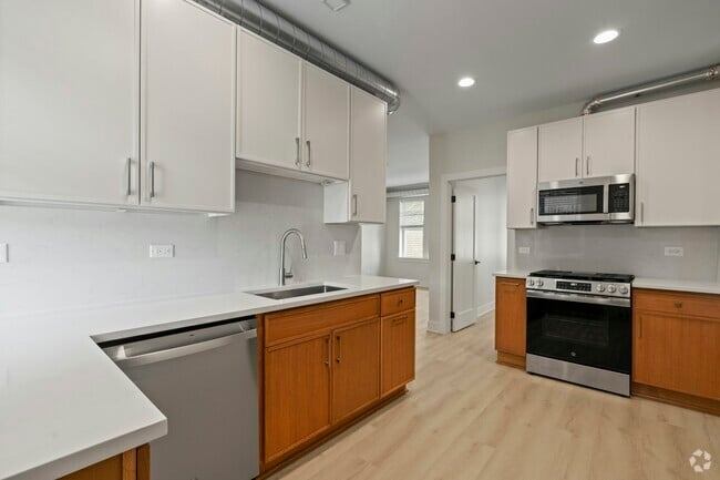 Building Photo - 432 S Maple Ave Unit 436 - 301 Rental