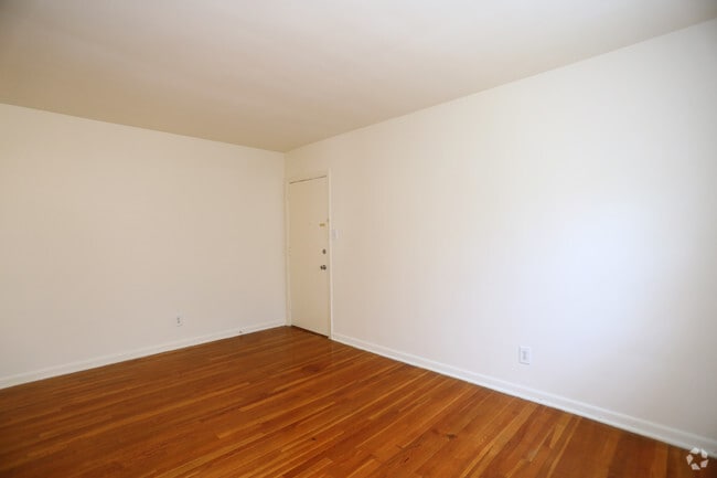 Living Area - Falls Court Apartments