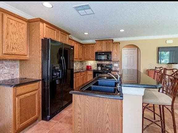 Photo - 1904 Commander Way