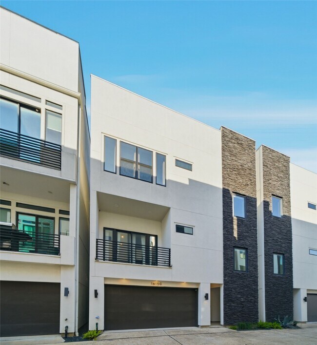 Photo - 1615 Wheeler Ave