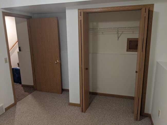 Photo - 487 W Prairie St