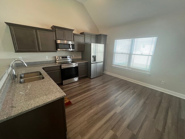 Photo - 2843 Upstream Rd