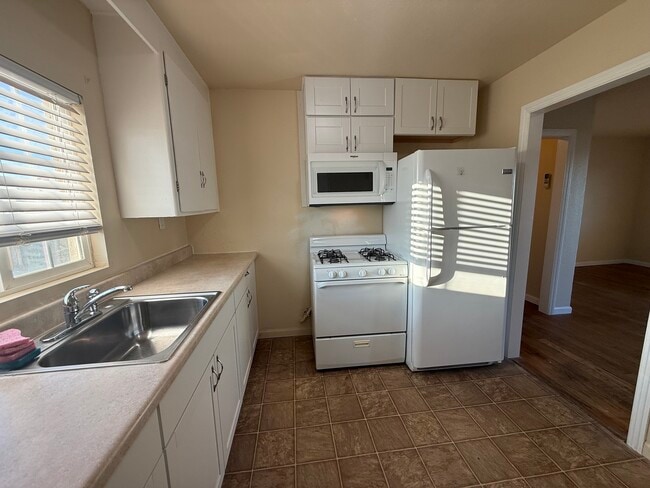 Photo - 5425 Live Oak Ave