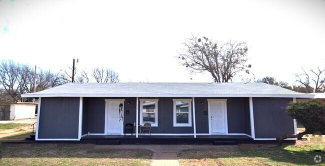 Building Photo - Abilene Duplexes Rental
