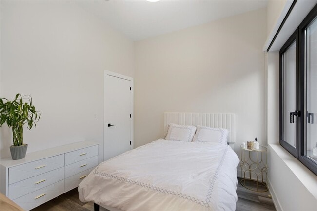 Photo - 2317 N Clark St Unidad 310