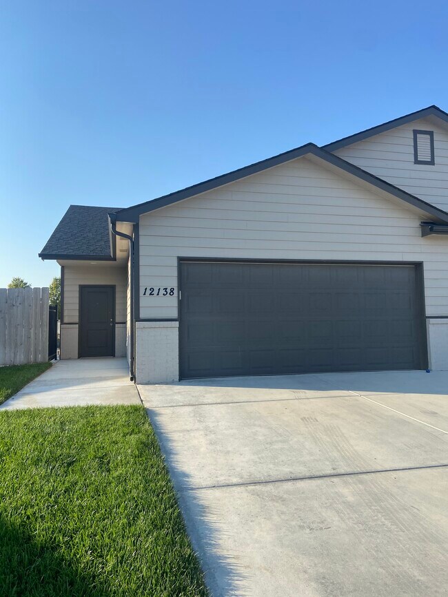 Building Photo - 3221 Cedar Downs Rental