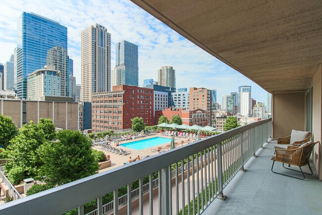Photo - 545 N Dearborn St Unit 1107