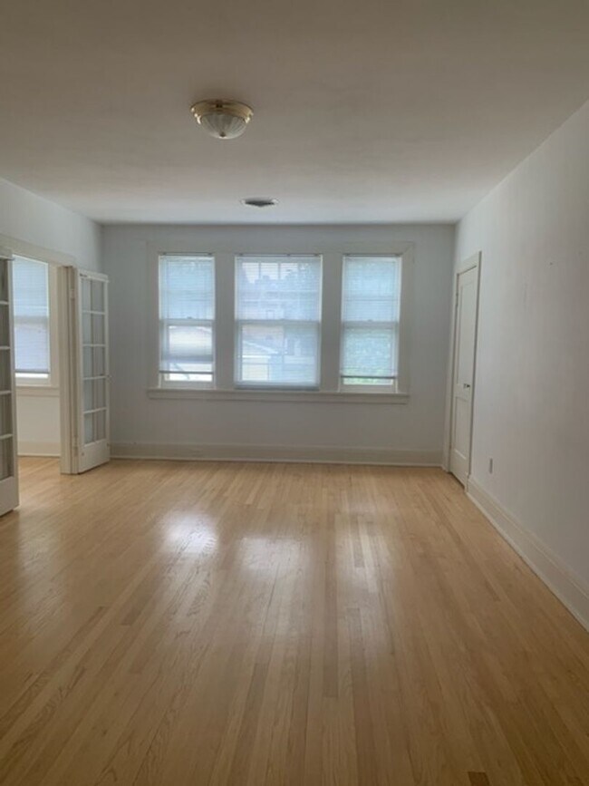 307 W 4th St Condo Condo for Rent in Washington, MO