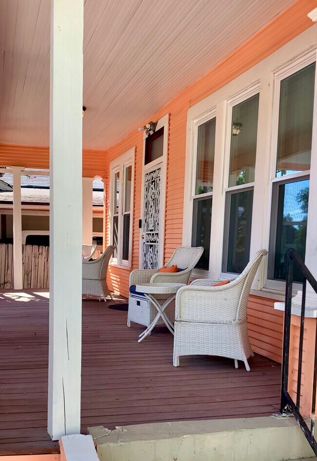 Great large front porch--perfect for morning coffee or evening beverages! - 2811 Buena Vista St Unit 1