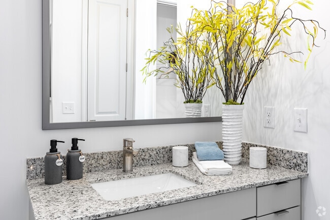 1BR, 1BA - Model