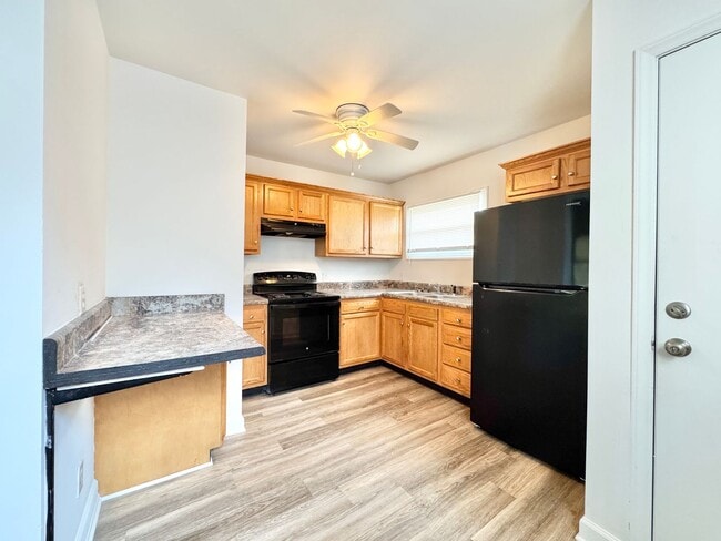 Photo - Updated 4 bedroom home convenient to 29