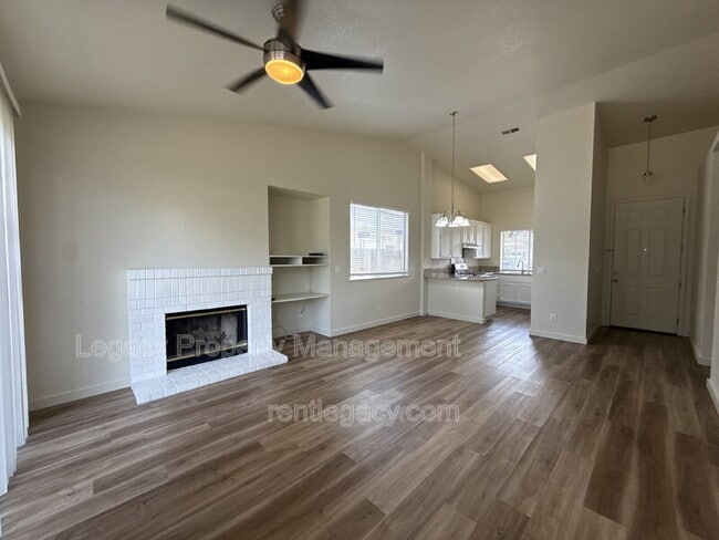 Photo - 403 Munden Ct