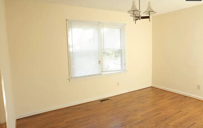 Photo - 767 Allendale Dr