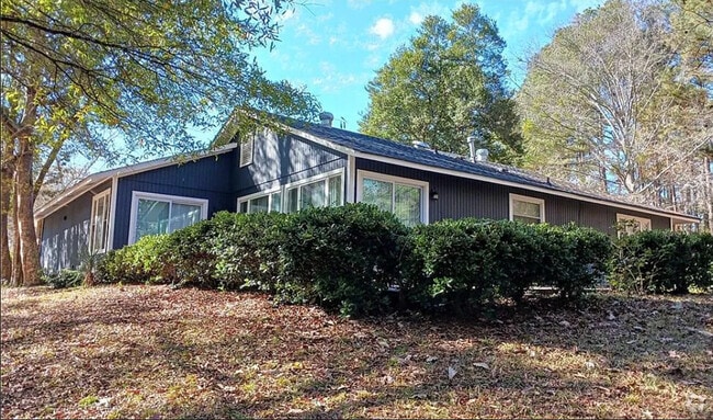 Building Photo - 505 Piney Fork Ln Rental