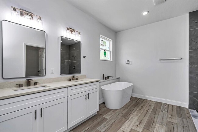 Photo - 16276 SW 17th Terr Rd