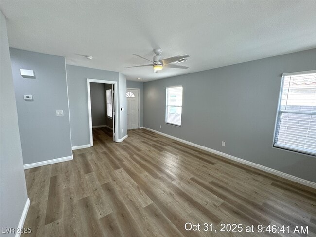 Photo - 10006 Mardagen St