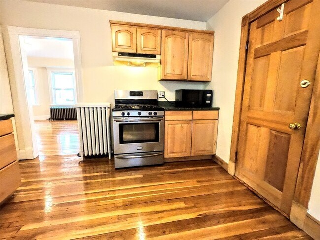 Photo - 11 Roseway St Unit 2