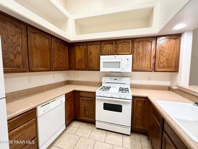 Photo - 1460 Loren Dr