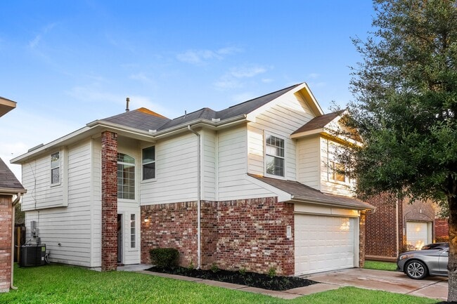 Photo - 5819 Northern Oak St