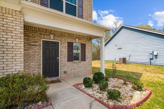 Photo - 1407 Red Hill Dr