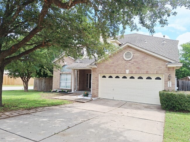 Photo - 2122 Wheaton Trail