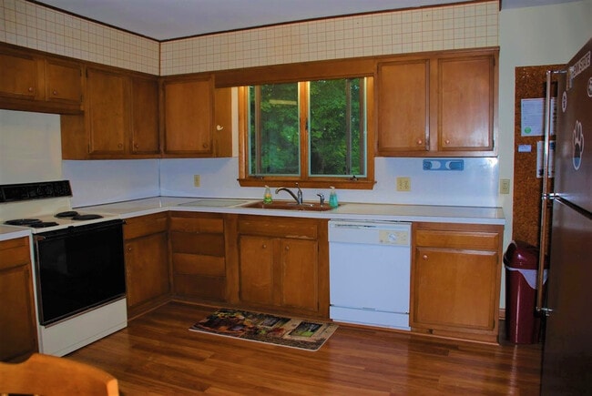 Photo - 129 Edith St