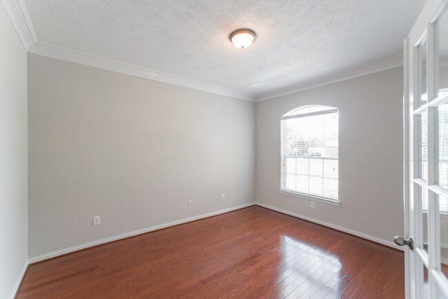 Photo - 9402 Empress Crossing Dr