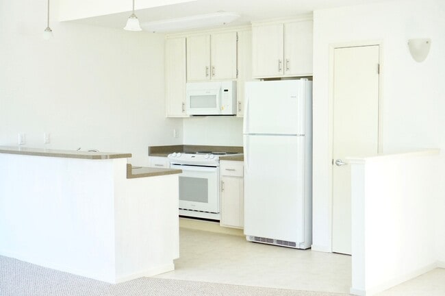 Photo - Parkwood Court Apartments