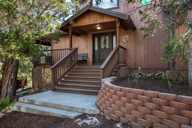 Building Photo - 1586 Echo Cir