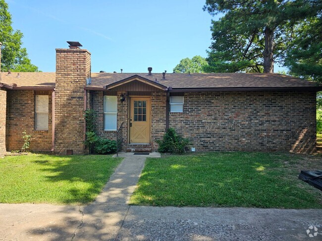 Building Photo - 4502 Garden Center Dr Unit A Rental