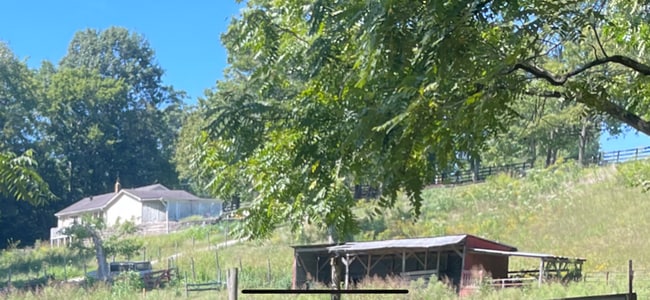 Photo - 2498 Old Charlotte Pike