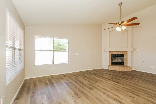 Photo - 1745 N 125th Dr