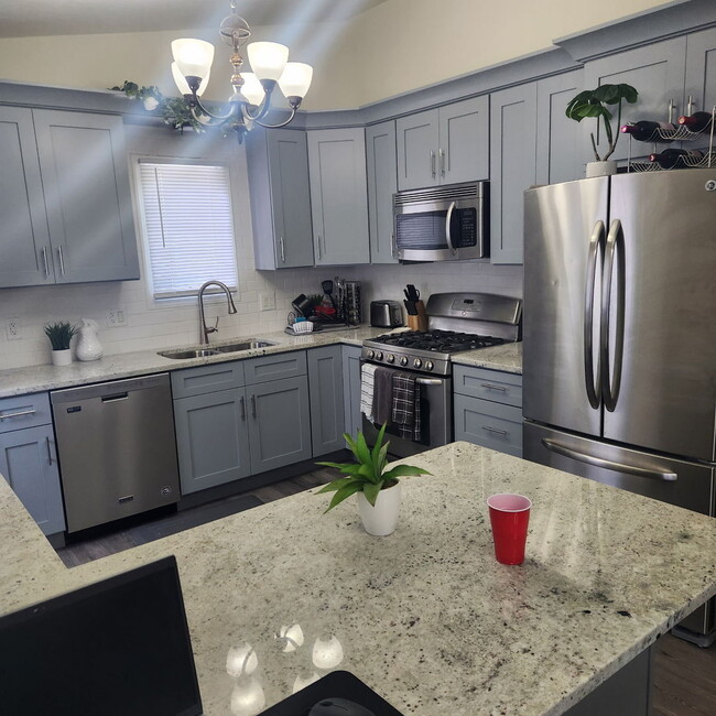 Photo - 253 S Fulton Ave