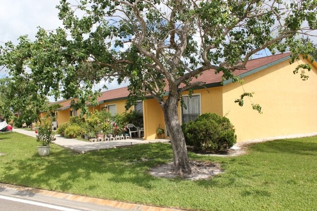 Photo - Springwood Villas