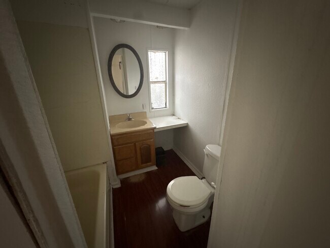 Photo - 920 Boardwalk Ln