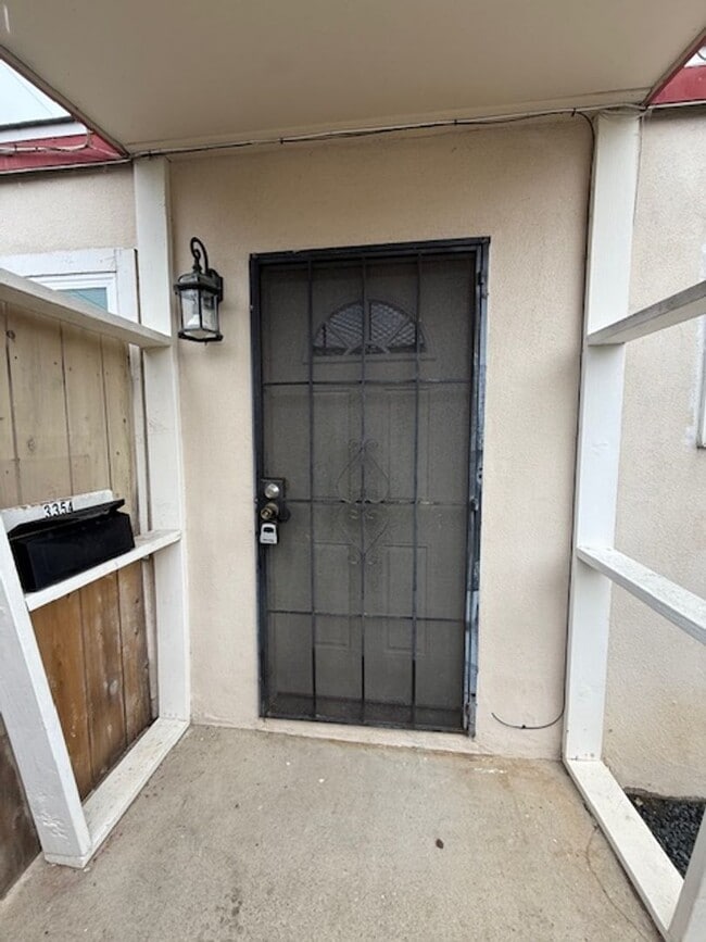 Building Photo - 3354-56 Luna Ave Unit 3354