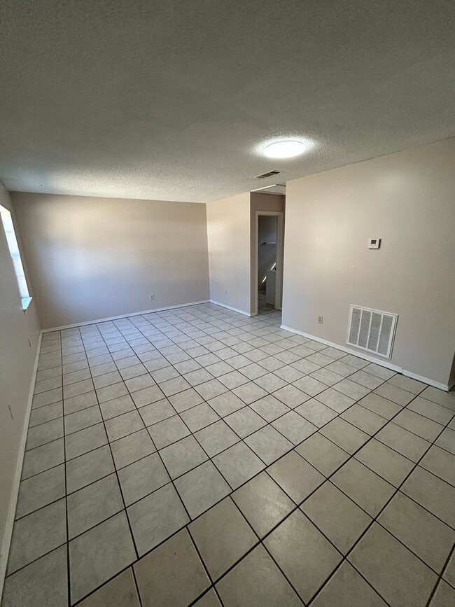 Photo - Carrollton City Apartment!