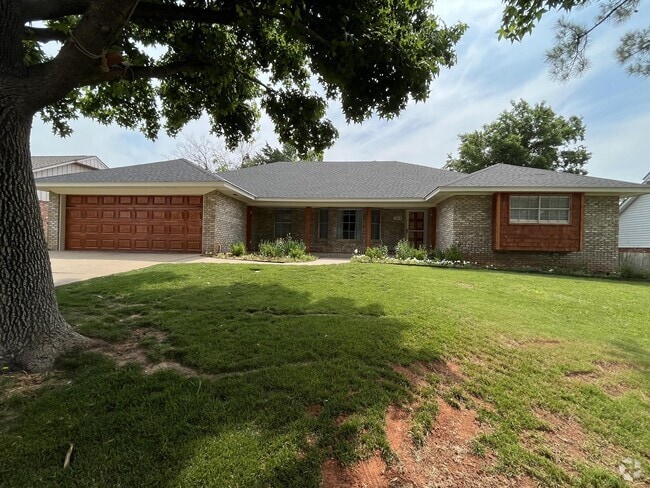 Building Photo - 1304 Pine Oak Dr Rental